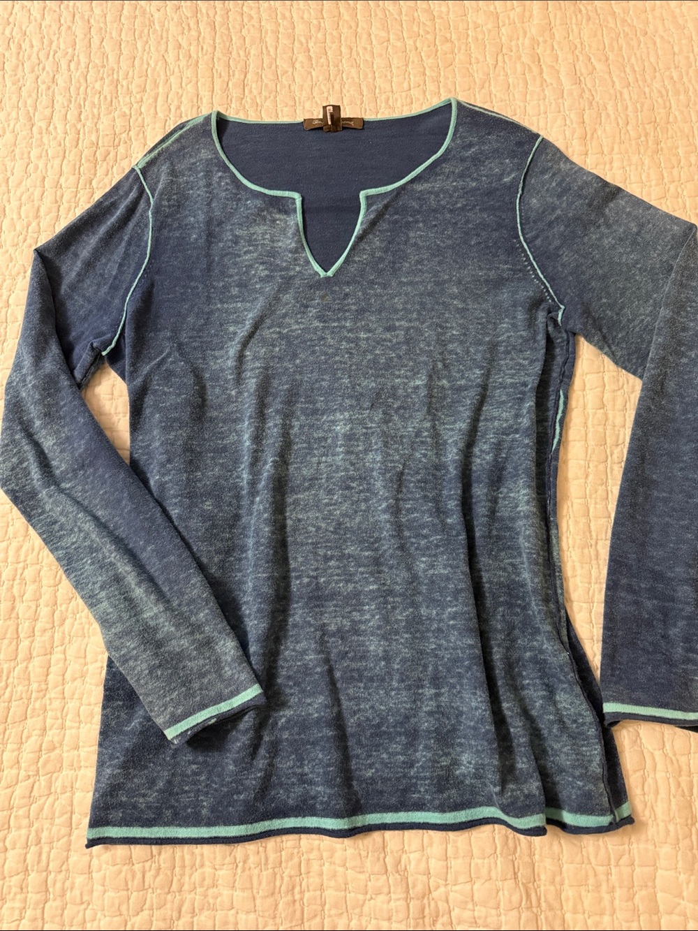 Tommy Bahama Heathered Navy Blue Long-Sleeve Notch Neck Top with Baby Blue Trim